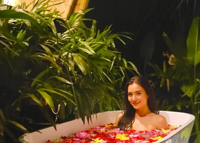 Asvara Eco Bali Bamboo House Villa *