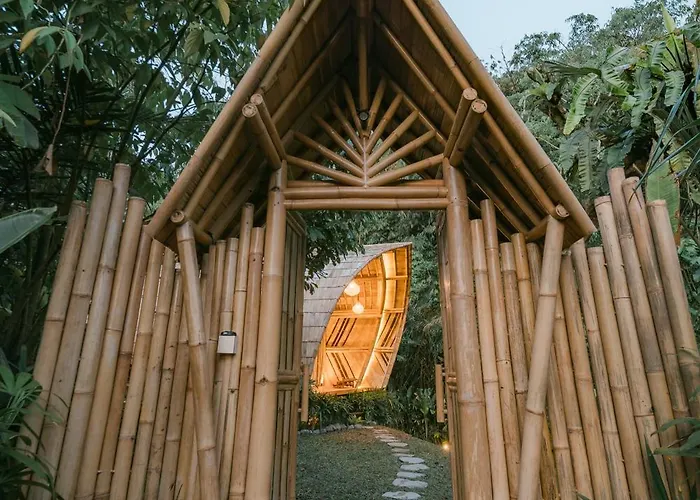 Villa Asvara Eco Bali Bamboo House Sidemen (Bali)
